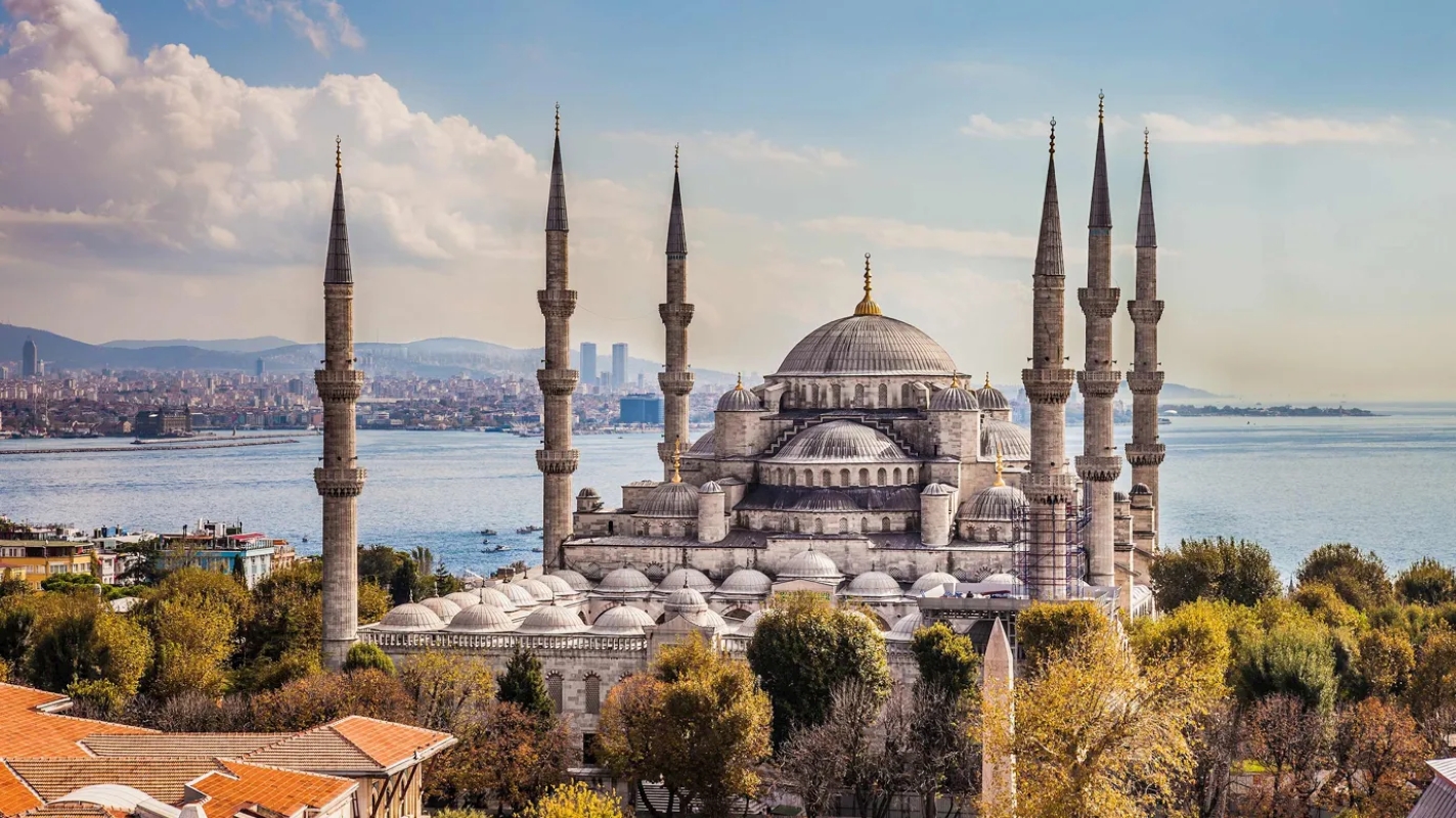 Top Cafés in Istanbul 2025
